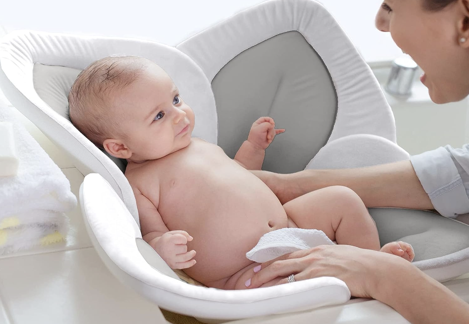 9 Best Baby Bathtubs 2023